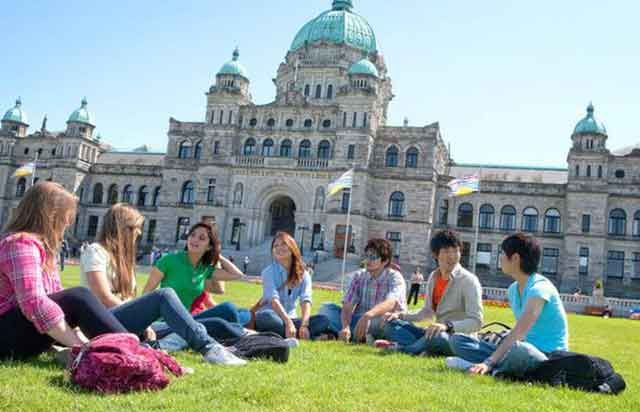 泰莱大学女生留学要什么条件？学费学制一次说清